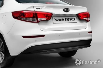 Огляд kia rio 2015