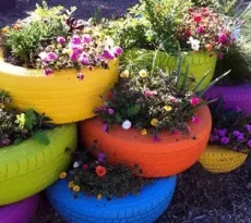 Огорожа для клумби своїми руками фото, поради, інструкції (своїми) Огорожа для клумби своїми руками фото, поради, інструкції