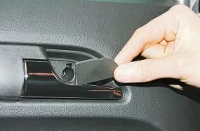 Opel astra h зняття і установка оббивки задніх дверей опель астра н інструкція зняття установка (astra) Opel astra h зняття і установка оббивки задніх дверей опель астра н інструкція зняття установка