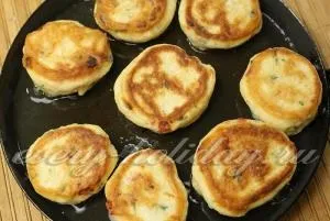Оладки з помідорами і сиром, рецепт