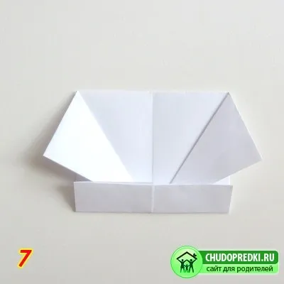 Орігамі медична шапочка