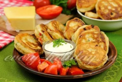 Оладки з помідорами і сиром, рецепт