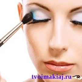Основа для макіяжу - фундамет для бездоганної краси, всі секрети макіяжу (засіб потрібно наносити) Основа для макіяжу - фундамет для бездоганної краси, всі секрети макіяжу