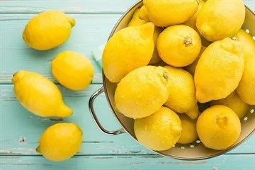 Відбілювання зубів лимоном і альтернативними способами содою, перекисом водню, ефірною олією (сода і лимон для відбілювання зубів) Відбілювання зубів лимоном і альтернативними способами содою, перекисом водню, ефірною олією