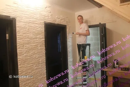Оздоблення передпокої декоративним каменем, арт-студія натальи Кобзєва (передпокої) Оздоблення передпокої декоративним каменем, арт-студія натальи Кобзєва