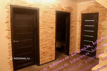 Оздоблення передпокої декоративним каменем, арт-студія натальи Кобзєва (декоративним) Оздоблення передпокої декоративним каменем, арт-студія натальи Кобзєва