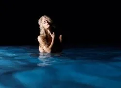 Чому не можна купатися вночі