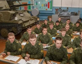 Плюси і мінуси навчання на військовій кафедрі, плюси і мінуси