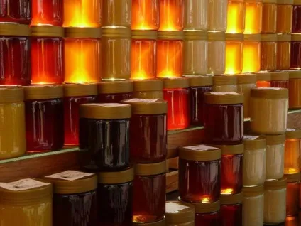 Чому відбувається кристалізація меду