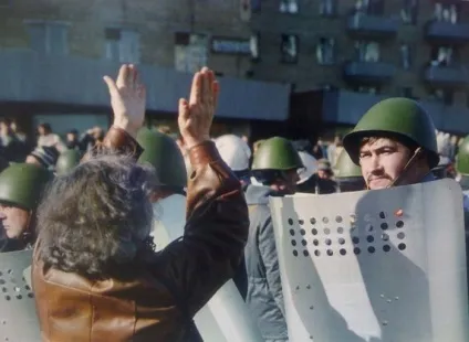 Підбірка фотографій з лихих 90-х (лихих) Підбірка фотографій з лихих 90-х
