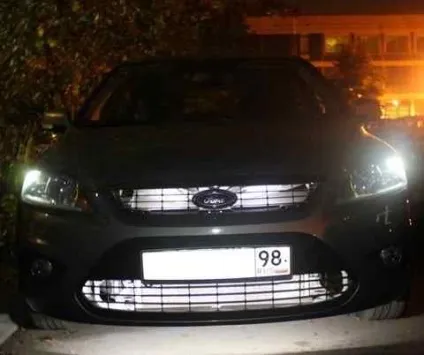 Підсвічування решітки радіатора