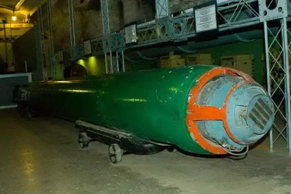 Підземний завод по ремонту підводних човнів 825 об'єкт - новини - інформаційно-розважальний (завод) Підземний завод по ремонту підводних човнів 825 об'єкт - новини - інформаційно-розважальний