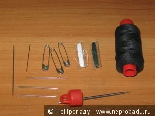 Похідний швейний набір