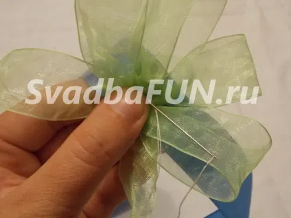 Пов'язка на руку для подружок нареченої своїми руками - з фото