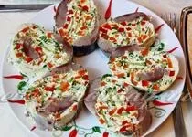 Святкові рулетики зі свіжого огірка рецепт з фото (ікра) Святкові рулетики зі свіжого огірка рецепт з фото