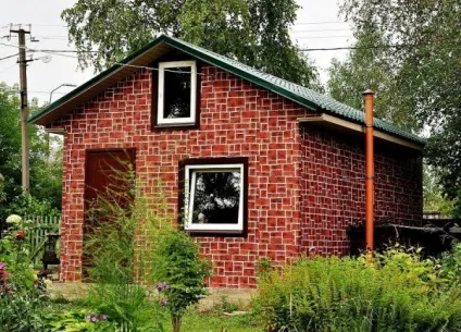 Профлист під цеглу переваги, відмінності, застосування