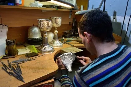Працюйте з душею і совістю, і все буде добре (працюйте) Працюйте з душею і совістю, і все буде добре