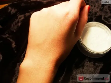 Розсипчаста пудра essence stay all day translucent fixing powder - «біла пилок, що рятує (essence) Розсипчаста пудра essence stay all day translucent fixing powder - «біла пилок, що рятує