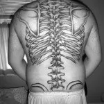 Рік Дженест - людина з татуюванням скелета (людина) Рік Дженест - людина з татуюванням скелета