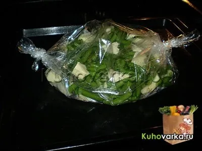 Риба в рукаві з картоплею