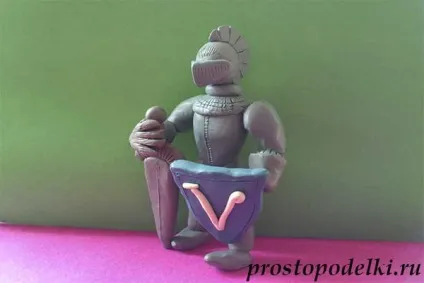 Лицар з пластиліну, просто падлюка (багато сірого пластиліну) Лицар з пластиліну, просто падлюка