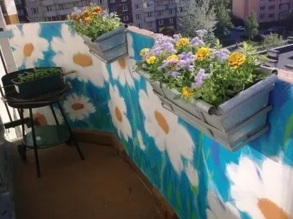 Малюнки на балконі своїми руками