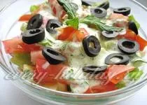 Салат з копченою ковбасою - соломка