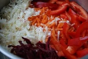 Салат - дракон - покроковий рецепт з фото на (страви) Салат - дракон - покроковий рецепт з фото на