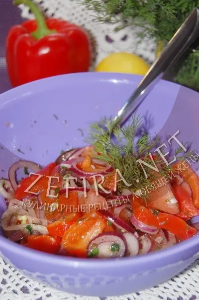 Салат з печеного болгарського перцю з помідорами і цибулею - кулінарні рецепти люблячої дружини