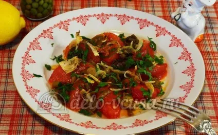 Салат з опеньками і помідорами рецепт з фото - покрокове приготування теплого салату з опеньками (салат) Салат з опеньками і помідорами рецепт з фото - покрокове приготування теплого салату з опеньками