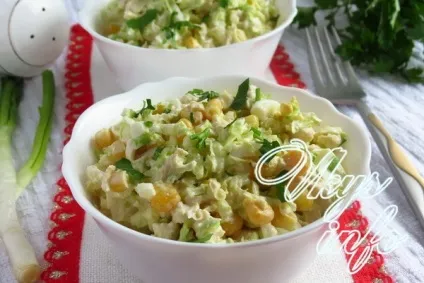 Салат з пекінської капусти з куркою і кукурудзою - рецепт з фото (пекінська капуста) Салат з пекінської капусти з куркою і кукурудзою - рецепт з фото