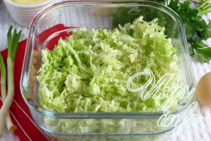 Салат з пекінської капусти з куркою і кукурудзою - рецепт з фото (кукурудза) Салат з пекінської капусти з куркою і кукурудзою - рецепт з фото