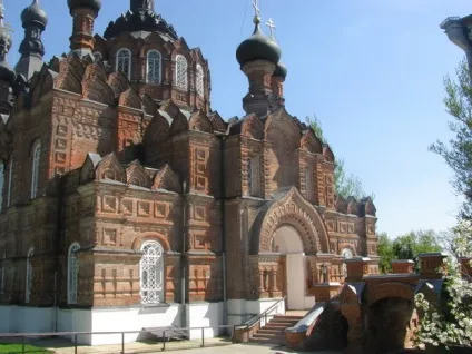 Весна Шамордіно жіночий монастир фото храм Шамордіно, подорож у світ природи (Шамордіно) Весна Шамордіно жіночий монастир фото храм Шамордіно, подорож у світ природи