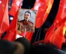Мережева влада як держава управляє суспільством, думки