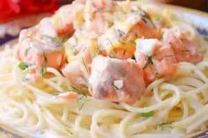 Сьомга у вершковому соусі (з макаронами, з грибами) рецепти (макаронами) Сьомга у вершковому соусі (з макаронами, з грибами) рецепти