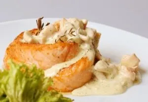 Сьомга у вершковому соусі (з макаронами, з грибами) рецепти (сьомга під вершковим соусом) Сьомга у вершковому соусі (з макаронами, з грибами) рецепти