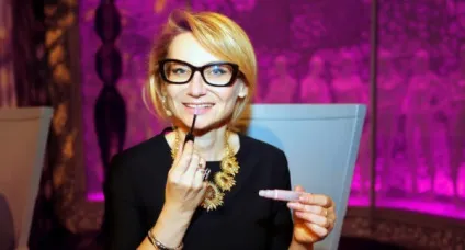 Секрети стилю від модного експерта чого не носить Евеліна Хромченко (носить) Секрети стилю від модного експерта чого не носить Евеліна Хромченко