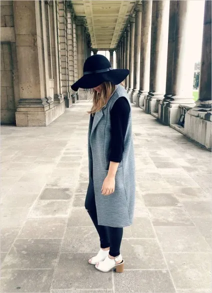 З чим носити пальто без рукавів - модні луки (фото) (з чим носити пальто без рукавів) З чим носити пальто без рукавів - модні луки (фото)