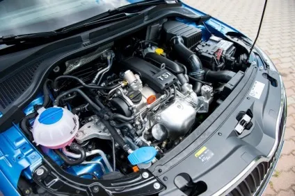 Шкода рапід (skoda rapid) або Хендай Соляріс (hyundai solaris) - порівняння двох бюджетних (рапід) Шкода рапід (skoda rapid) або Хендай Соляріс (hyundai solaris) - порівняння двох бюджетних