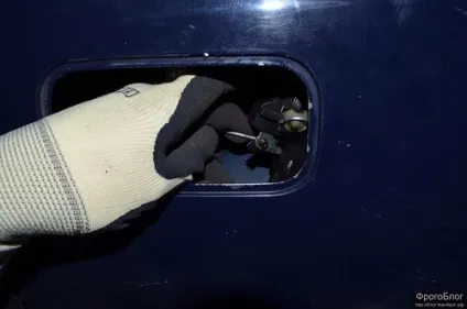 Зняття, розбирання і ремонт замку задніх дверей vectra b (ремонт) Зняття, розбирання і ремонт замку задніх дверей vectra b