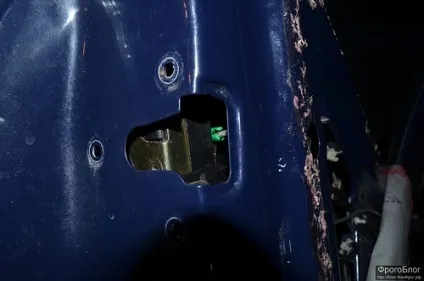 Зняття, розбирання і ремонт замку задніх дверей vectra b (ремонт) Зняття, розбирання і ремонт замку задніх дверей vectra b