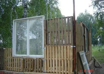 Будівництво будинку з піддонів (будівництво) Будівництво будинку з піддонів