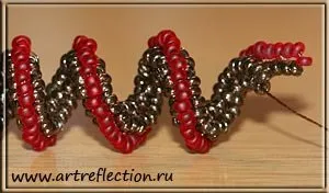 Схема шнура з бісеру як його плести - гачком або голкою, фото і відео уроки