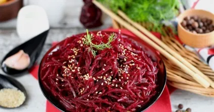 Буряк по-корейськи - найсмачніші рецепти маринованого буряка з капустою, морквою і смаженою цибулею (по-корейськи) Буряк по-корейськи - найсмачніші рецепти маринованого буряка з капустою, морквою і смаженою цибулею