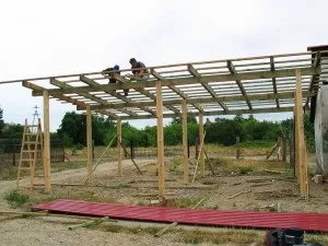 Види навісів для двору і дачі який варіант вибрати для відпочинку і захисту автомобіля (види) Види навісів для двору і дачі який варіант вибрати для відпочинку і захисту автомобіля