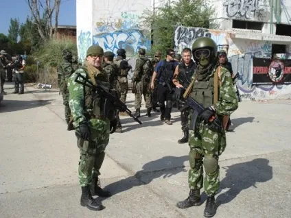 Види камуфляжів світу - історія появи, види військового, мисливського, дитячого, жіночого, зимового, (камуфляжів) Види камуфляжів світу - історія появи, види військового, мисливського, дитячого, жіночого, зимового,