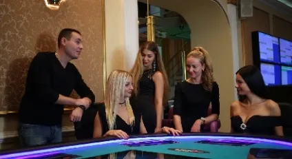Тому Двані нудно думати про ситуацію, що склалася навколо full tilt poker (навколо) Тому Двані нудно думати про ситуацію, що склалася навколо full tilt poker