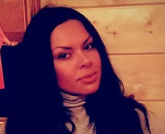 Торі Карасьова відповідає на питання (на) Торі Карасьова відповідає на питання