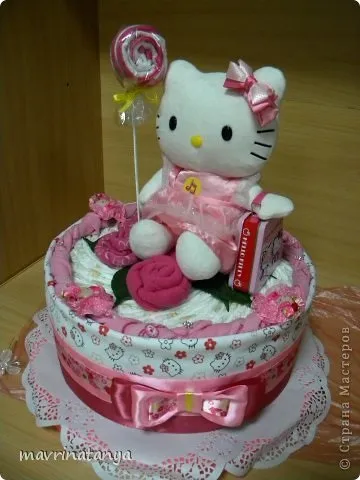 Торт з памперсів - hello kitty - майстер клас