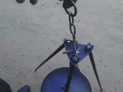 Тринога для казана